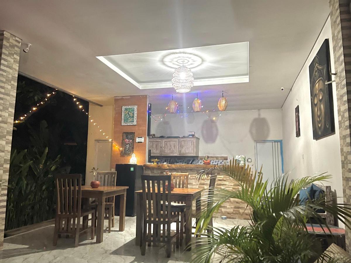 Arjuna Uluwatu Guest House Bagian luar foto